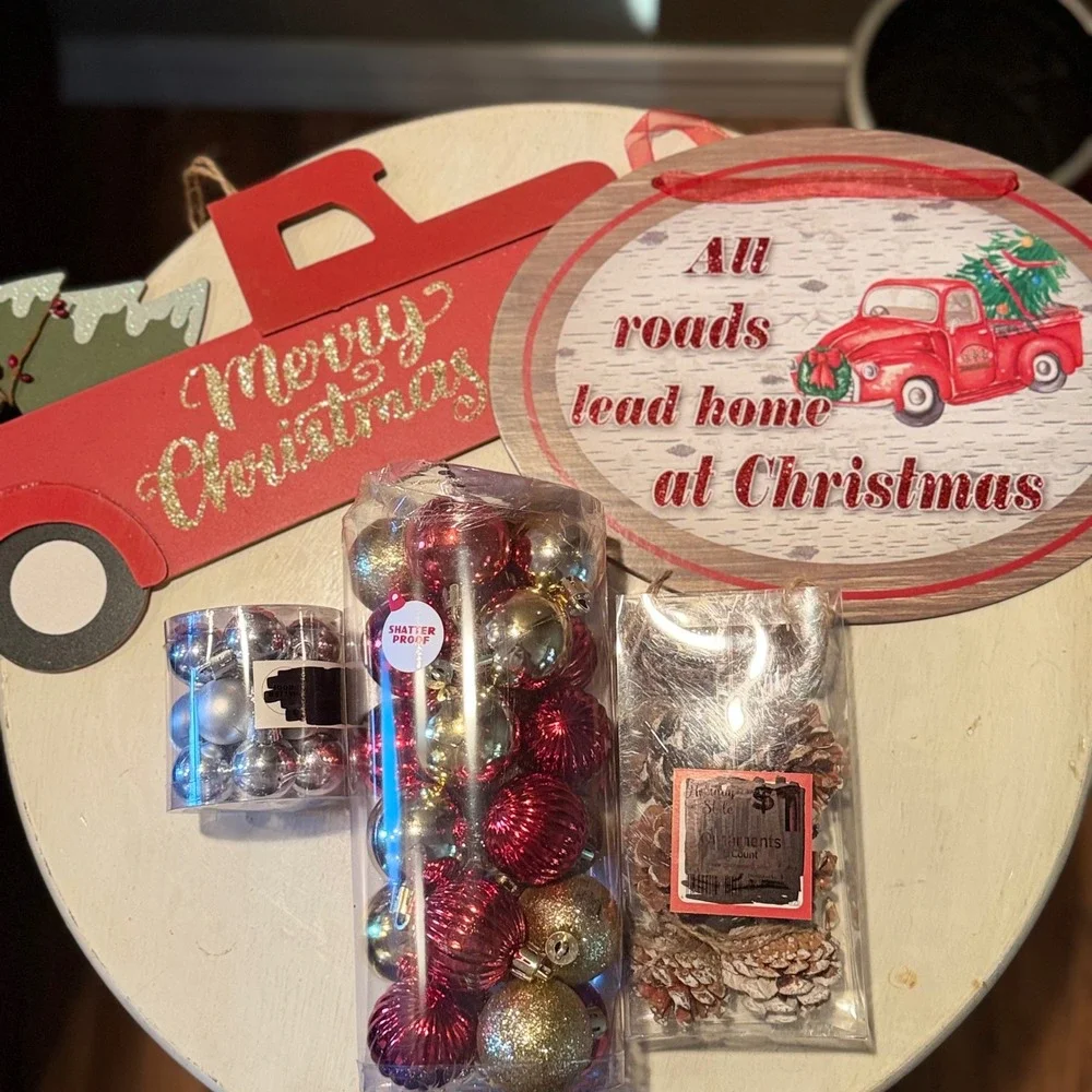 Rustic Red Truck Merry Christmas All Roads‎ Lead Home Sign Ornaments Pinecones